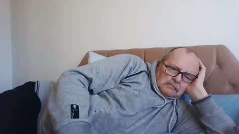 old_fkr online show from February 28, 10:20 am