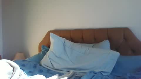 old_fkr online show from February 28, 1:47 pm