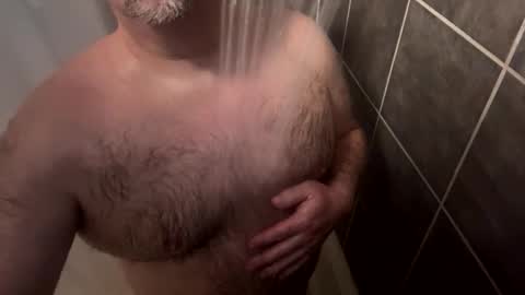 oldbones2 online show from March 29, 11:50 pm