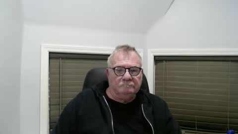 oldguybigd online show from February 13, 5:11 am