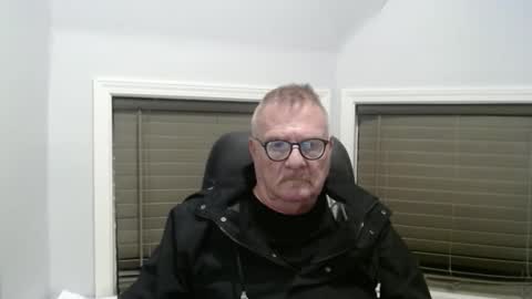 oldguybigd online show from November 22, 3:05 am