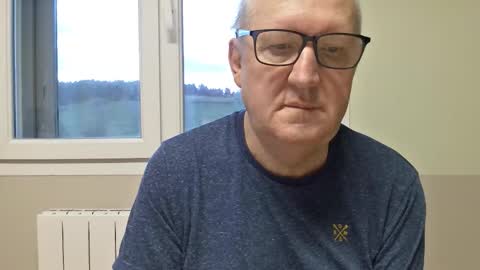 Oldman070707 online show from May 12, 6:50 pm