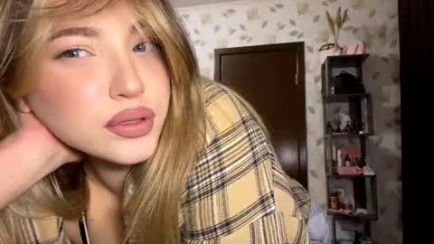 Kem online show from November 26, 7:10 pm