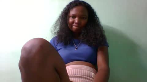 Snapshot of olgamariah203875 chatting on March 10, 10:39 am olgamariah203875 online show from March 10, 10:39 am