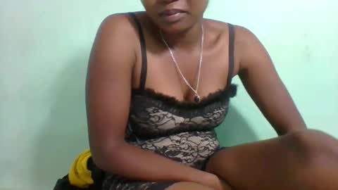 Snapshot of olgamariah203875 chatting on March 2, 9:01 pm olgamariah203875 online show from March 2, 9:01 pm