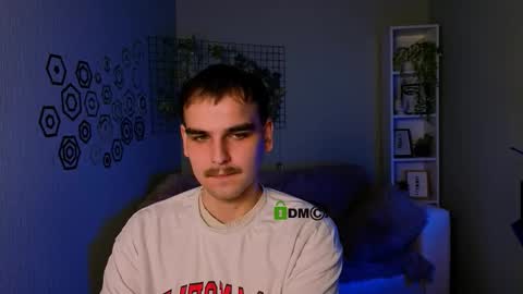 oliver hill  online show from November 20, 8:17 pm