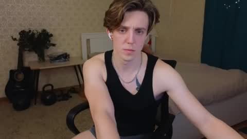 Oliver Evans online show from February 18, 12:15 am