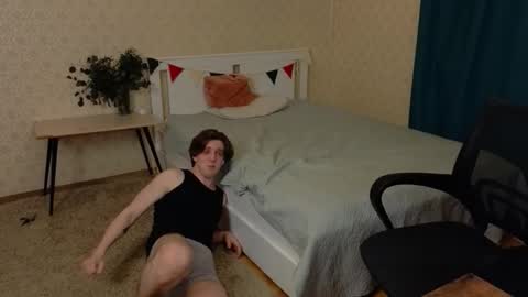 Oliver Evans online show from March 8, 4:38 am