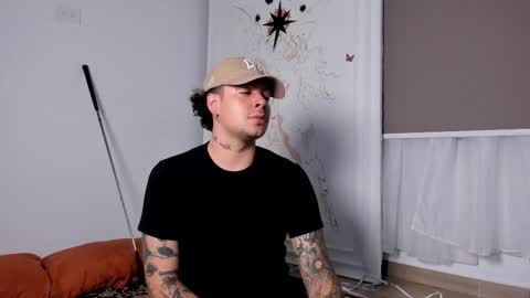 Mr Blue Sky online show from December 9, 3:40 am