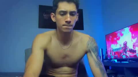 Oliver bennet online show from October 19, 3:44 am