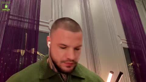 OliverSport online show from December 5, 10:47 am