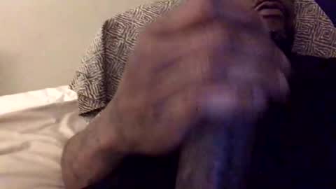 olivertwist1273 online show from March 11, 4:30 am