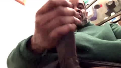 olivertwist1273 online show from January 8, 5:35 am