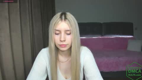 Olivia online show from January 13, 12:24 pm