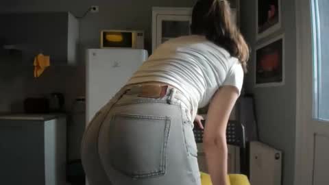 olivia__dream online show from May 6, 3:51 pm