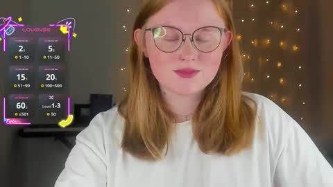 Snapshot of olivia_date chatting on October 4, 3:43 pm Olivia Date online show from October 4, 3:43 pm