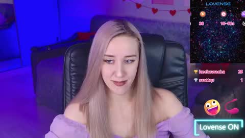olivia_daze online show from January 13, 7:32 pm