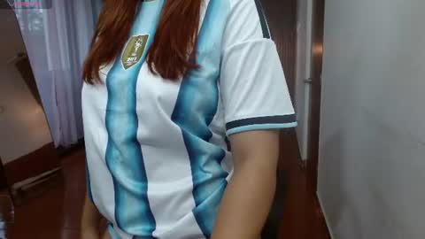 olivia_jass01 online show from June 26, 12:10 pm