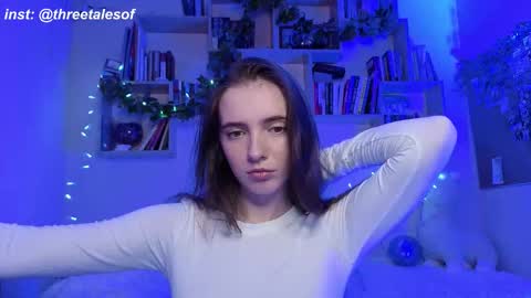 olivia_lily online show from February 20, 8:22 pm