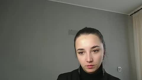 Olivia online show from February 28, 9:02 am