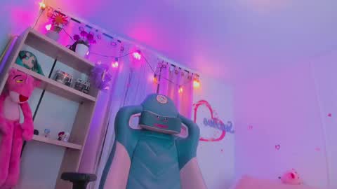 olivia_pretty_ online show from February 7, 1:15 am