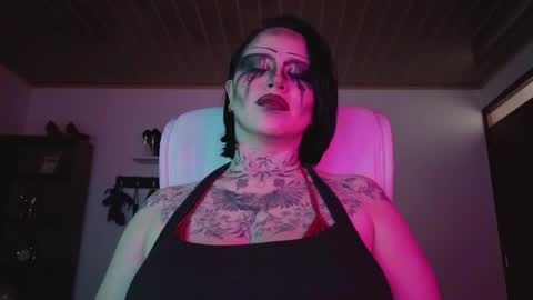   online show from September 22, 5:06 pm