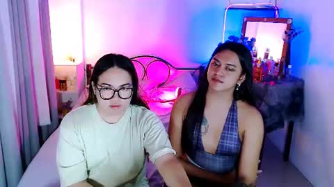 olivia_xxo online show from June 30, 10:36 am