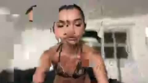 Olivia online show from August 9, 2:00 pm