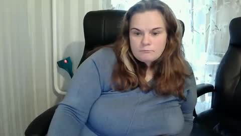 OliviaErmesx online show from October 3, 12:57 pm