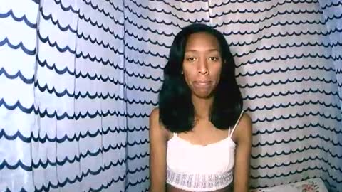 oliviah27 online show from October 29, 8:09 pm