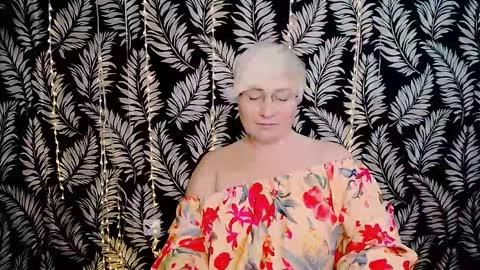 Kelly online show from March 6, 1:10 pm