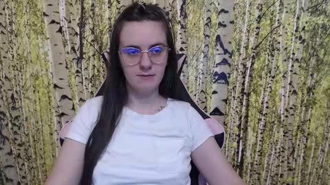 Snapshot of oliviasager chatting on October 19, 11:31 pm Mistress Olivia online show from October 19, 11:31 pm