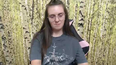 Snapshot of oliviasager chatting on October 12, 10:44 pm Mistress Olivia online show from October 12, 10:44 pm