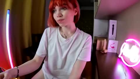 Angelina Lina online show from April 19, 8:33 pm