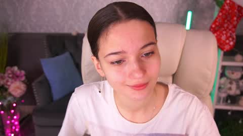 Olivia online show from December 31, 7:10 am