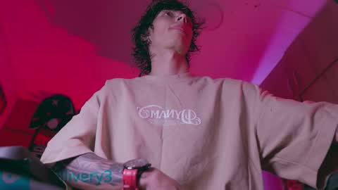     online show from November 14, 2:58 am