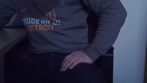 Edwin online show from December 27, 3:37 pm