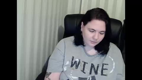 OlyaAndNetty online show from November 2, 2:50 pm