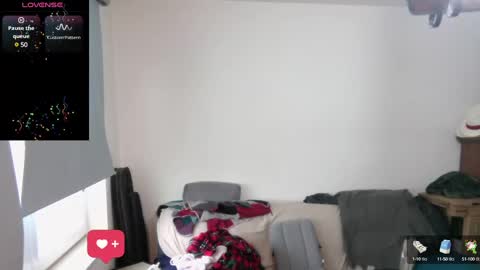 ona nisme online show from March 1, 11:39 am