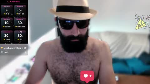 ona nisme online show from September 19, 5:05 pm