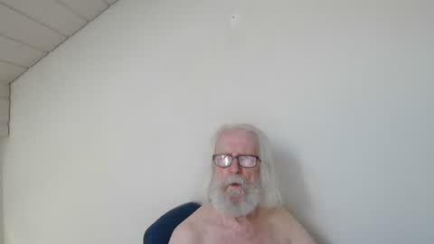 Somewhere over the rainbow online show from July 31, 7:31 am
