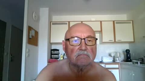 Onemoretimebis online show from July 3, 8:19 am