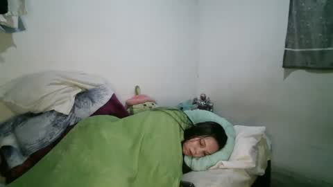 Robin online show from July 11, 1:43 am
