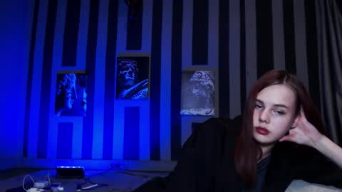 Snapshot of onessandra chatting on October 21, 7:57 am onessandra online show from October 21, 7:57 am