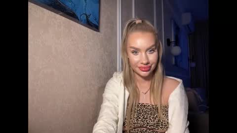 onesweet_baby online show from January 20, 7:14 pm