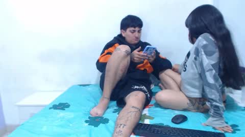 onixandghosty online show from February 13, 7:28 pm