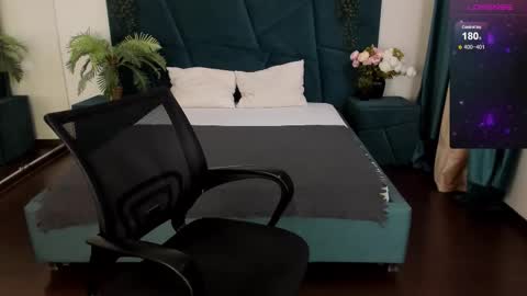 Snapshot of only_eric chatting on March 7, 8:00 pm Erick  online show from March 7, 8:00 pm