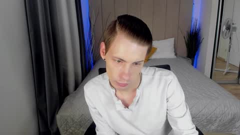 Snapshot of only_eric chatting on March 12, 6:53 pm Erick  online show from March 12, 6:53 pm