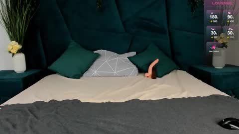 Snapshot of only_eric chatting on September 28, 3:10 pm Erick  online show from September 28, 3:10 pm