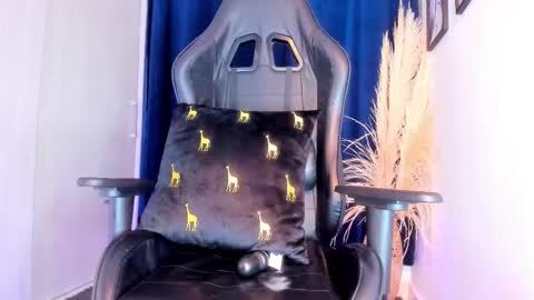 misssaray official online show from January 12, 10:28 pm